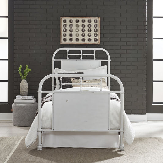 Vintage Series Youth White Bed & Nightstands